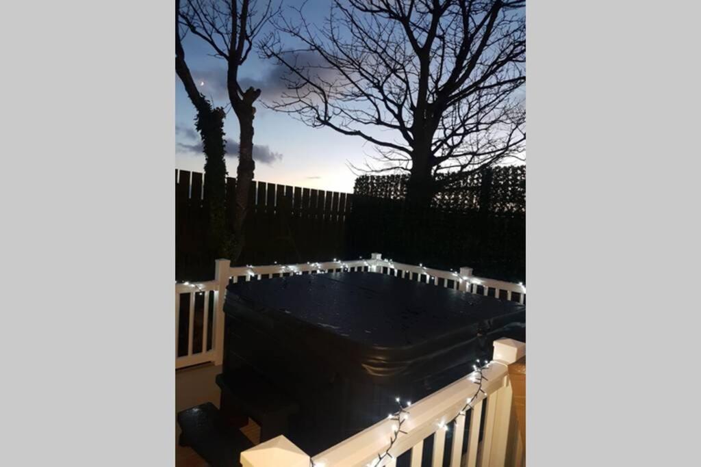 Hillingworth'S Hot Tub Retreat - St Cyrus Villa Garvock Exterior photo