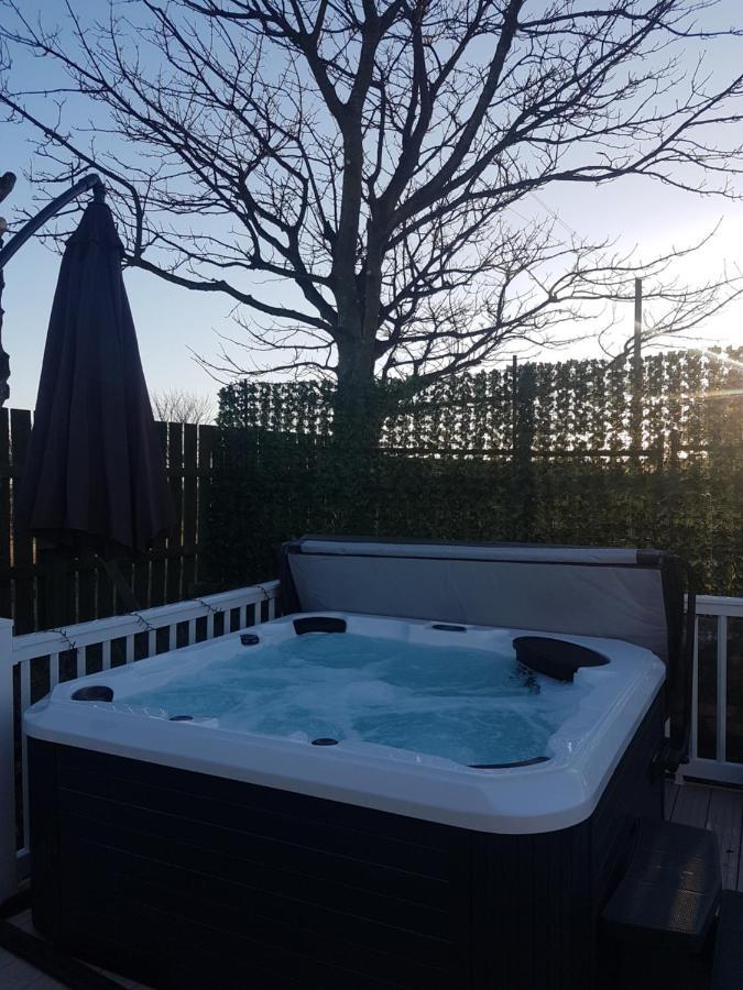 Hillingworth'S Hot Tub Retreat - St Cyrus Villa Garvock Exterior photo